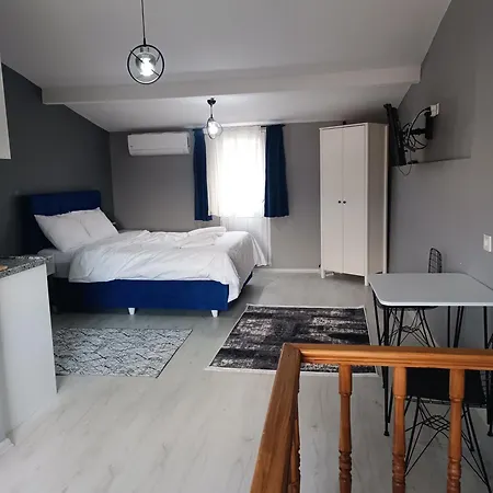 Taksim Street House Apart Otel