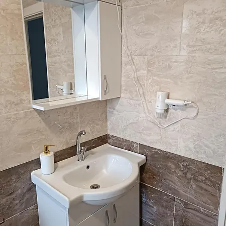Taksim Street House Apart Otel